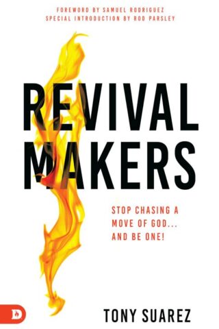 9780768462227 RevivalMakers : Stop Chasing A Move Of God - And Be One
